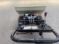 Pavoir à asphalte à essence compact Honda 5,5 CV avec moteur EPA, idéal pour la réparation et le nivellement des routes – Excellent rapport qualité-prix