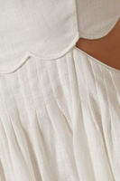 Fabricants de vêtements pour femmes col carré personnalisé dos nu solide lin blanc découpé vacances d'été robe mi-longue décontractée