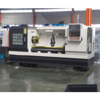 Torno CNC de Precisión con Alimentación Automática y Bancada Plana Horizontal CK6150 para Piezas Metálicas