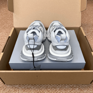 Zapatillas de deporte de alta calidad para hombre y mujer, zapatos informales a la moda, zapatos de tenis transpirables con cordones, zapatos de poliuretano 3XL - Product Image 4