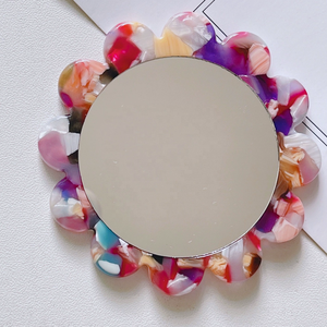 กระจกแต่งหน้าอะซิเตทแบบพกพา ลายดอกไม้ รุ่นใหม่ล่าสุด กระจกพกพาอะซิเตทแบบกำหนดเอง - Product Image 3