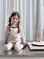Conjunto de Ropa para Dormir Unisex para Niños, 95.5% Algodón, 4.5% Elastano, Otoño Invierno, Color Sólido, Manga Larga, Pijamas Disponibles
