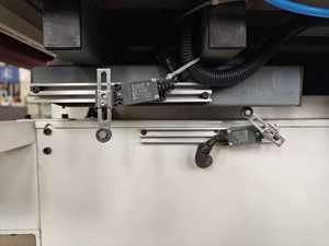 Presse à membrane sous vide multifonctionnelle pour film <span class=keywords><strong>PVC</strong></span>, utilisée pour le revêtement et le laminage des portes d'armoires, dotée de composants PLC automatiques - Product Image 5