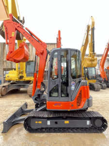 HITACHI ZX50 d'occasion, mini-excavatrice sur chenilles compacte de 5 tonnes, d'origine japonaise, ZX50U-2 ZX 50 U Zaxis 50U 5T 5Ton - Product Image 6