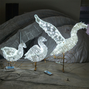 Grandes lumières LED 3D du Père Noël en PVC pour le Nouvel An et les Fêtes pour la décoration de paysages extérieurs Classé IP65 - Product Image 6