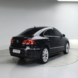 Sedán Ejecutivo Diésel BlueMotion Eficiente, Automático, con Volante a la Izquierda, CC 2.0 TDI, Bien Mantenido, Listo para Uso Inmediato - Product Image 2