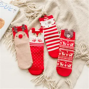 <span class=keywords><strong>Chaussettes</strong></span> en coton pour femmes Cartoon Red Dog Elk Bear Fox Christmas Socks for Spring Autumn Winter Offre Spéciale Christmas Gift R1574 - Product Image 1