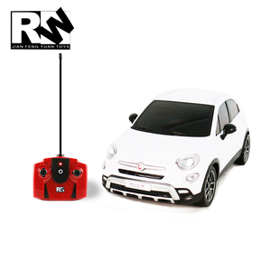RW <span class=keywords><strong>auto</strong></span> giocattolo autorizzata scala 1/18 Fiat <span class=keywords><strong>500X</strong></span> <span class=keywords><strong>auto</strong></span> radiocomandata per bambini - Product Image 3
