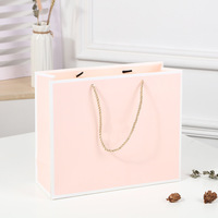 Sac cadeau en carton blanc simple et tendance, estampé à chaud, pour sacs à main et vêtements, emballage shopping rose