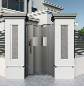 <span class=keywords><strong>Portail</strong></span> de cour en aluminium personnalisable avec finition noire thermolaquée <span class=keywords><strong>et</strong></span> passage piéton <span class=keywords><strong>intégré</strong></span> - Product Image 2