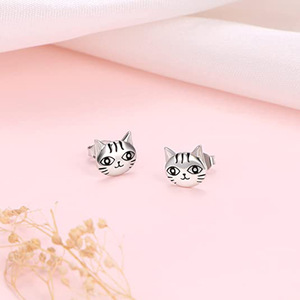 Orecchini a perno a forma di gatto per donna, accessori per l'orecchio da indossare tutti i giorni - Product Image 3