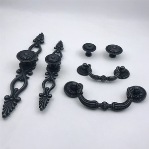 Hot-selling Zinc Alloy Black Modern Lightweight Cabinet Door Drawer Handle Small American <b>Wardrobe</b> Matching - Product Image 4