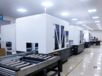 Chaîne de montage de batteries entièrement automatique haute capacité Styler 2026 CE avec soudage laser pour véhicules électriques