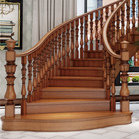 Escalier en colimaçon moderne en hêtre européen sur mesure, escalier en bois massif, marches intérieures de villa de luxe, escalier en bois durable