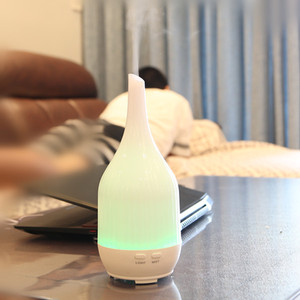 Humidificador de aire Purificador de aire Niebla de aceite esencial Difusor de aroma de 200ml con temporizador de control - Product Image 3