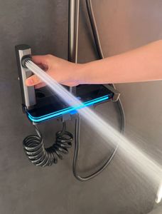 Couverture de douche LED contemporaine de luxe à 4 fonctions Massage corporel électrique en laiton Affichage numérique plein écran Céramique chromée - Product Image 6