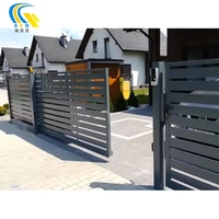 Portes en aluminium de conception moderne, portes coulissantes électriques en métal, portes de jardin, portes de maison modernes, portes coulissantes en aluminium à lattes