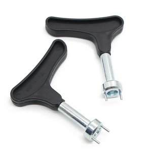 Removedor de clavos para zapatos de golf, herramienta pequeña y práctica de acero inoxidable para equipo de golf - Product Image 1