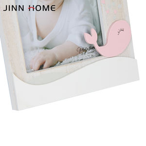Cadre photo bébé rose adorable avec baleine et cœur 4x6 - Décoration de chambre d'enfant, cadeau, finition blanchie avec accents baleine rose et cœur - Product Image 3