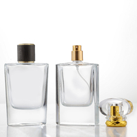 Vente en gros de flacons carrés polis personnalisables de 50 ml et 100 ml avec couvercle, flacons de parfum personnalisables avec étiquettes et boîtes d'emballage