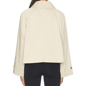 Giacca Corta da Donna Personalizzata OEM con Colletto, Bottoni Dorati e Bordi a Quadri, Manica Lunga, Casual Chic Elegante per Ufficio, Primaverile - Product Image 5