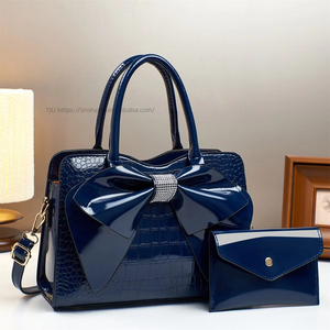 Wholesale New Simple Casual Ladies Shoulder <b>Bags</b> Set Trendy Retro Women's Crossbody Handbags With Wallet - Product Image 3
