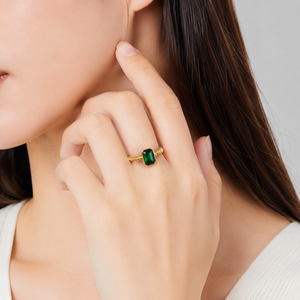 Green Rectangular Zirconia <b>Ring</b> Stainless Steel 14K Gold Vacuum Plated Twisted <b>Band</b> with <b>Emerald</b> Color Stone - Product Image 5