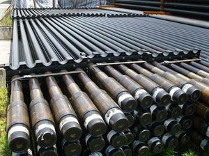Tuyau de forage de puits pétrolier haute résistance, qualité 5DP G105 S135, acier sans soudure de qualité supérieure, disponible en grades G105 et S135 haute résistance - Product Image 4