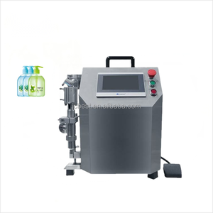 Máquina Compacta Semiautomática de Alta Precisión para Llenado de Bebidas, Aceite, Productos Químicos, Gel de Baño y Líquidos de Limpieza, Fácil de Operar - Product Image 3