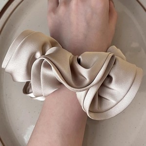 Élastique à cheveux chic style français pour chignon, inspiré d'Instagram, avec volants, pour queue de cheval, en tissu élégant, accessoire de coiffure, cadeau - Product Image 4