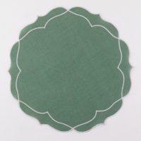 Nouveaux sets de table en polyester imprimé et brodé en forme de fleur pour une maison moderne
