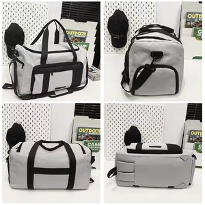 Bolsa deportiva de gimnasio con logotipo personalizado para hombre y mujer, bolsa de viaje corta para fin de semana con compartimento para zapatos, bolsa de Fitness para equipaje - Product Image 5