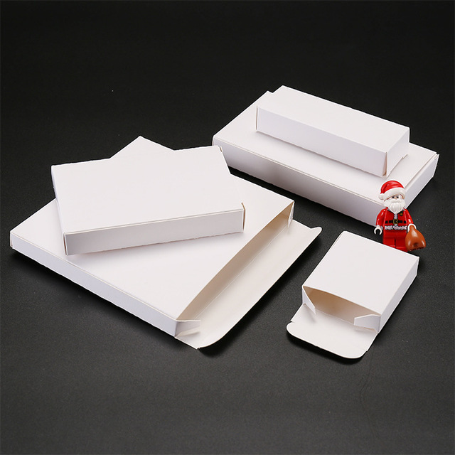 Wholesale Custom Empty Packaging Matt Lamination Sponge Rigid Boxes Recyclable White Card Paper Cosmetic Mini Gift Box