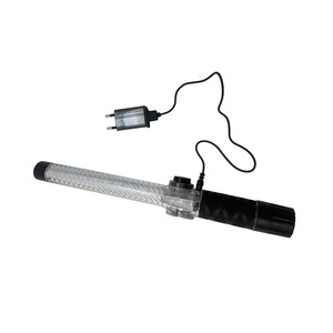 35cm có thể sạc lại LED đêm tuần tra GLOW STICK với còi điện tử màu đỏ và màu xanh giao thông Baton - Product Image 3