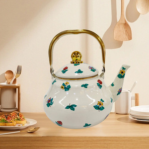 25+ Thoughtful Bird Lover Gifts for Nature Enthusiasts