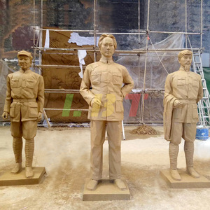 Esculturas de Fibra de Vidrio con Temática de Guerra, Figuras Decorativas Grandes Hechas a Mano para Montar en el Suelo Exterior - Product Image 3