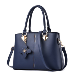 Elegant <b>Black</b> Pu <b>Handbag</b> With Flower Decoration Removable Strap <b>Large</b> Capacity Women's Tote Bag For Daily Use - Product Image 3