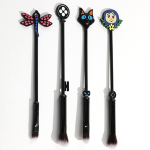 Juego <span class=keywords><strong>de</strong></span> Brochas <span class=keywords><strong>de</strong></span> Maquillaje <span class=keywords><strong>de</strong></span> Dibujos Animados <span class=keywords><strong>de</strong></span> Alta Calidad al por Mayor, 4 Piezas, <span class=keywords><strong>Coraline</strong></span> <span class=keywords><strong>y</strong></span> <span class=keywords><strong>la</strong></span> <span class=keywords><strong>Puerta</strong></span> <span class=keywords><strong>Secreta</strong></span>, Juego <span class=keywords><strong>de</strong></span> Brochas <span class=keywords><strong>de</strong></span> Sombra <span class=keywords><strong>de</strong></span> Ojos <span class=keywords><strong>de</strong></span> Metal Negro, Regalos <span class=keywords><strong>de</strong></span> Halloween - Product Image 1