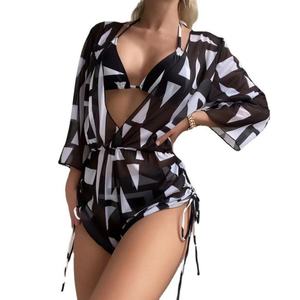 Vente en gros de maillots de bain pour femmes de haute qualité, style européen et américain, ensemble sexy avec jupe courte à nouer à la taille - Product Image 2