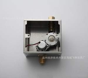 Alfombrillas de Urinario de Estilo Moderno con Sensor de Placa ABS para Baño de Hotel, Descarga Automática de Cerámica, Venta al por Mayor del Fabricante - Product Image 3