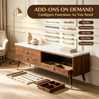 Console multimédia minimaliste personnalisée en MDF avec deux tiroirs, étagère ouverte, pieds coniques et poignées dorées – Idéale pour appartement