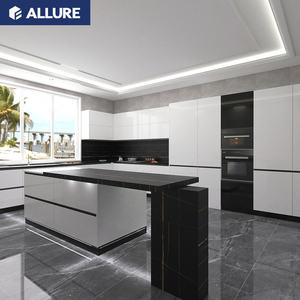 Gabinete de Cocina de Pared de Metal Blanco Allure, Móvil, de Alta Calidad Alemana, con Vidrio Templado y Lacado, en Venta - Product Image 1