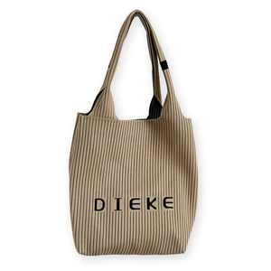 Sac fourre-tout décontracté grande capacité pour femme en tissu tissé, design <span class=keywords><strong>de</strong></span> niche, plissé, à porter à la main, à l'épaule ou sous le bras, résistant à l'<span class=keywords><strong>eau</strong></span>, avec chaînes - Product Image 1