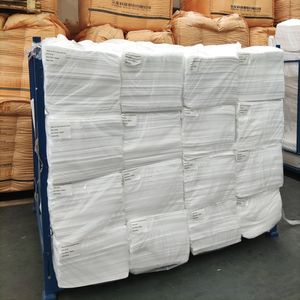 Almohadilla absorbente de aceite combustible blanca resistente con control de derrames para uso industrial - Product Image 6