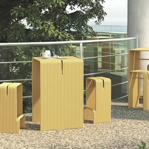 Juego <span class=keywords><strong>de</strong></span> mesa <span class=keywords><strong>y</strong></span> silla para exteriores <span class=keywords><strong>de</strong></span> aleación <span class=keywords><strong>de</strong></span> aluminio <span class=keywords><strong>de</strong></span> diseño moderno, juego <span class=keywords><strong>de</strong></span> café informal elegante para balcón, jardín o <span class=keywords><strong>terraza</strong></span> - Product Image 5