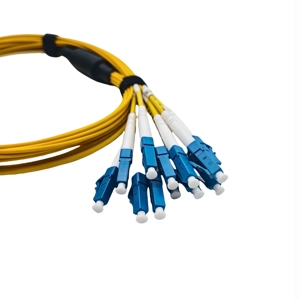 Cable Fanout de 12 núcleos MPO UPC a LC UPC SM Equipo de fibra óptica Fibra MPO APC a SC Patch Cord Hydra - Product Image 3