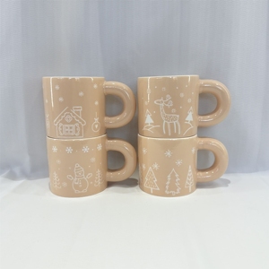 Taza de Cerámica Rosa Claro con Asa Grande, Estilo Navideño, Diseño de Ciervo de Nieve, Ecológica, Apta para Lavavajillas, Directo de Fábrica - Product Image 6