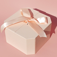 Boîtes en papier d'emballage de cadeaux personnalisés de luxe haut de gamme avec fermeture magnétique à double porte pour la Saint-Valentin ruban de soie papier cadeau élégant