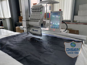 Nueva Máquina de Bordado Láser CO2 de Cabezal Único de 1000W con Pantalla Táctil de 10 Pulgadas, Área de Bordado de 500x1200mm, Control Digital - Product Image 5