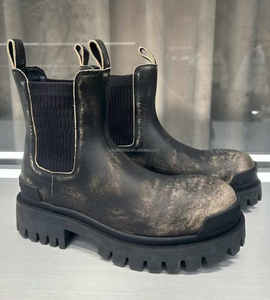 Chaussures habillées en cuir de taureau vieilli brun à bout rond effet usé, bottes <span class=keywords><strong>Chelsea</strong></span> unisexes pour hommes effet usé - Product Image 1